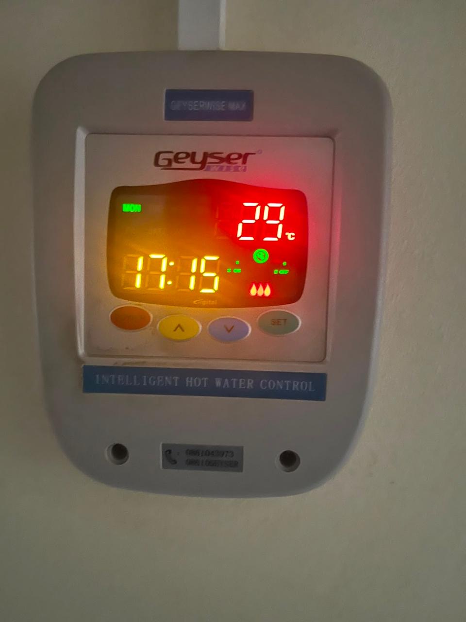 Geyserwise hot water timer controller wired and programmed by Happ's Electrical to reduce electricity costs